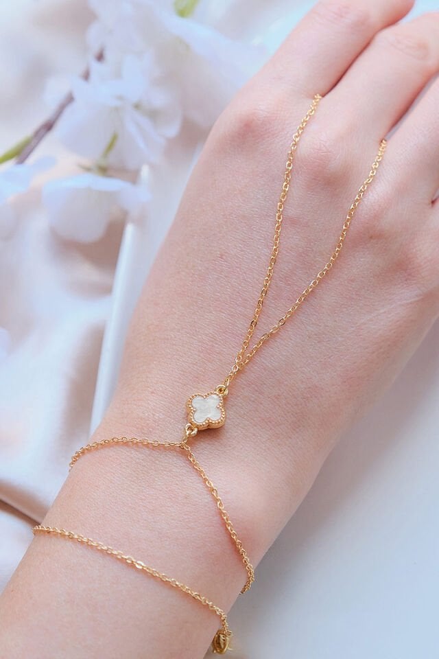 Gold Doğal Taşlı Yonca Şahmeran