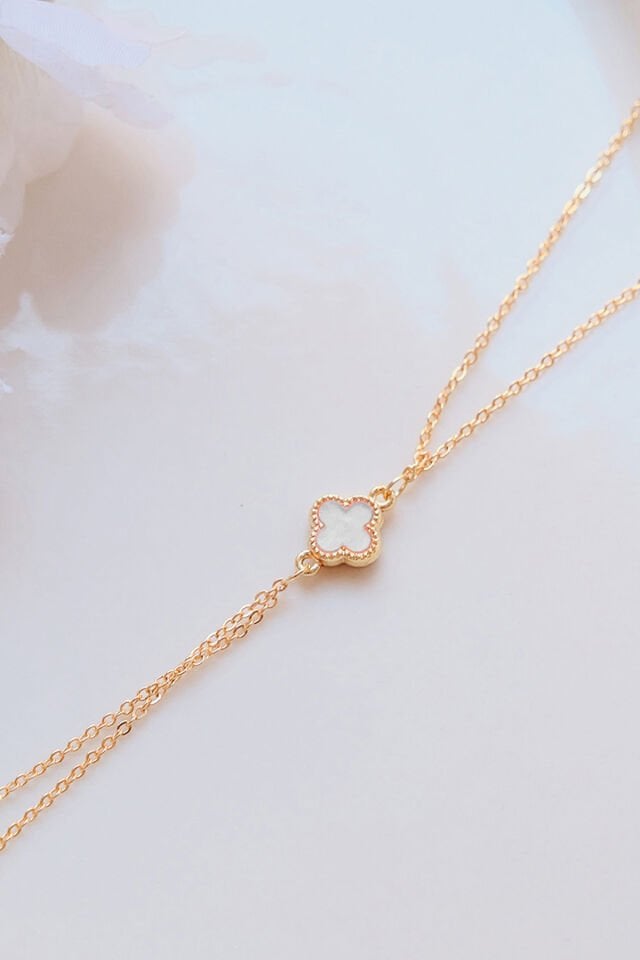 Gold Doğal Taşlı Yonca Şahmeran