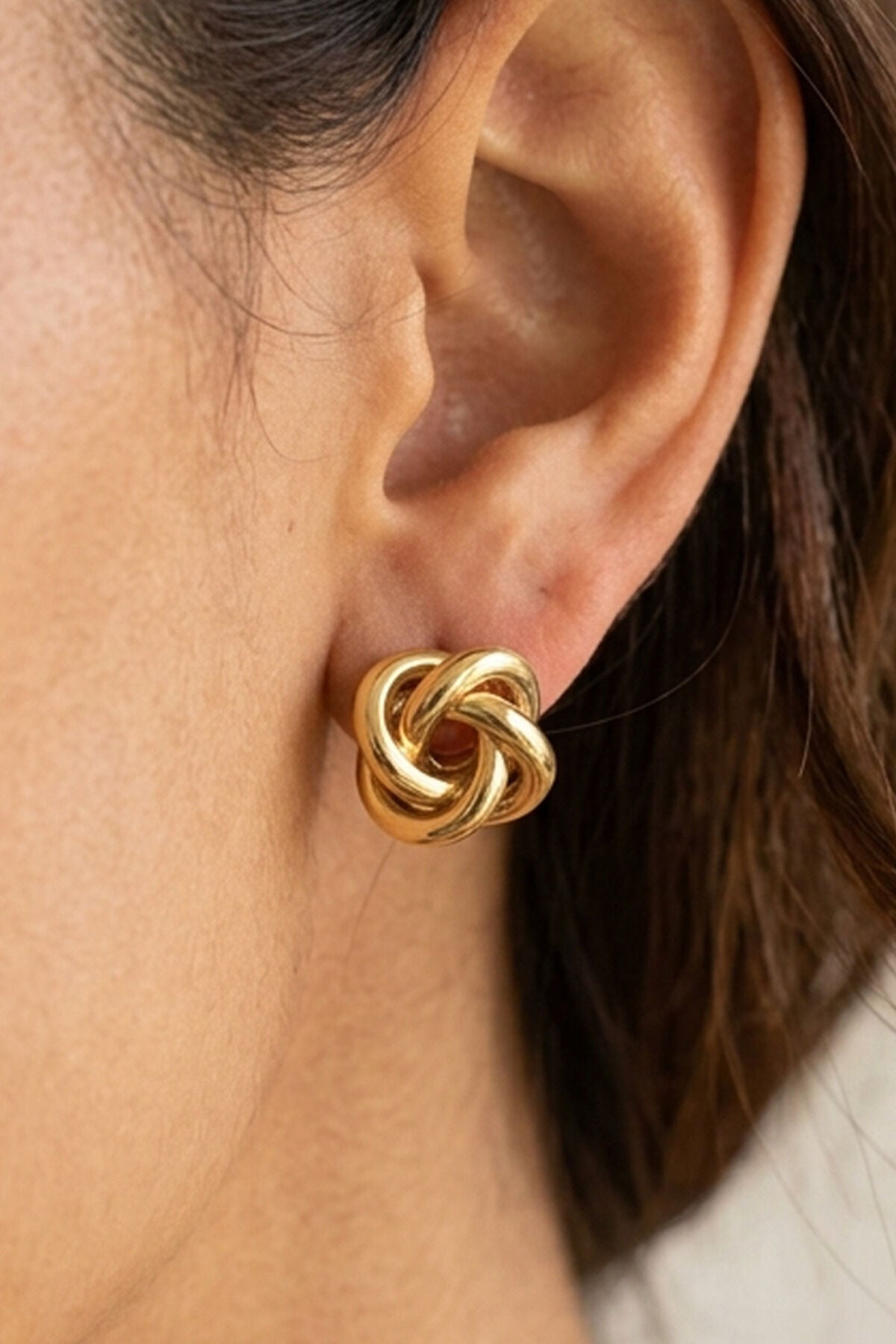 Gold Renk Ultra Hafif Loop Küpe