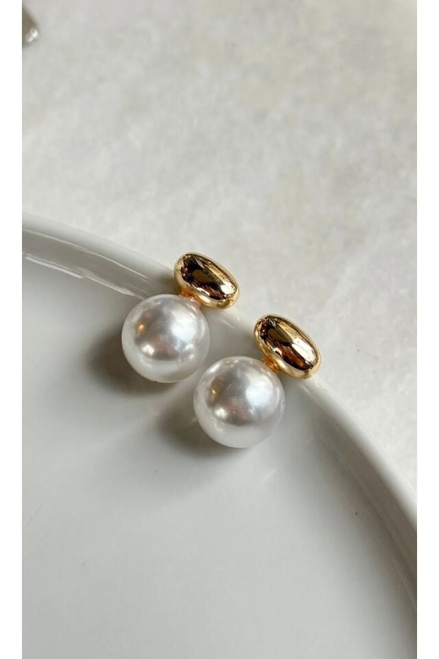 Hailey İncili Sallantılı Gold Küpe