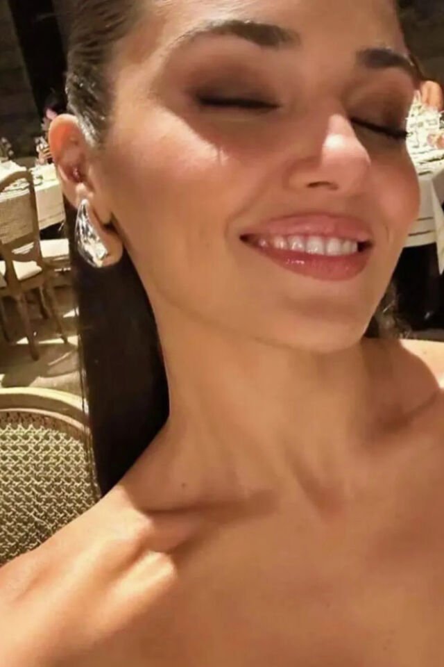 Gold Bottega Gözyaşı Damla Model küpe