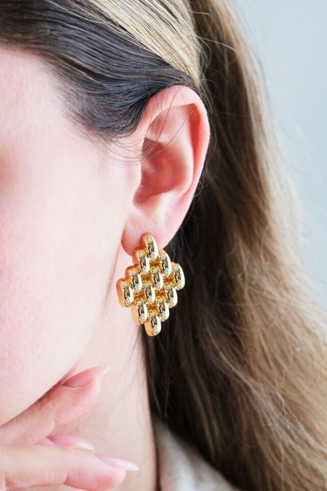 Altın Kaplama 2'li Karo Desen Küpe Seti