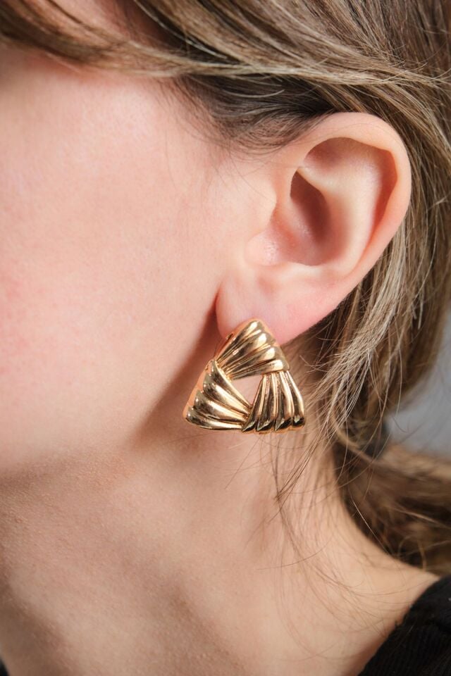 Gold Işıltılı Spiral Üçgen Küpe