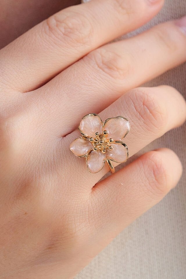 Gold Ayarlanabilir Sakura Çiçeği Yüzük