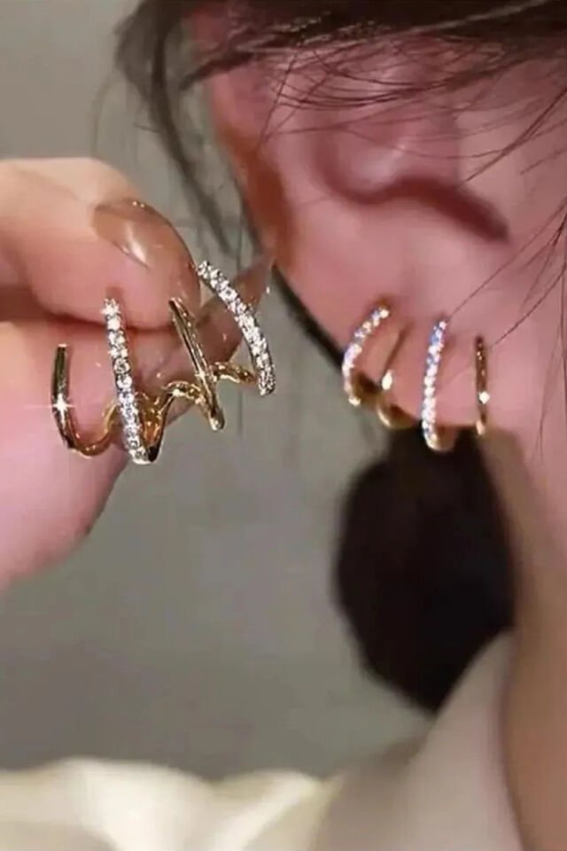 Gold Çoklu Premium Zirkon Taşlı Küpe