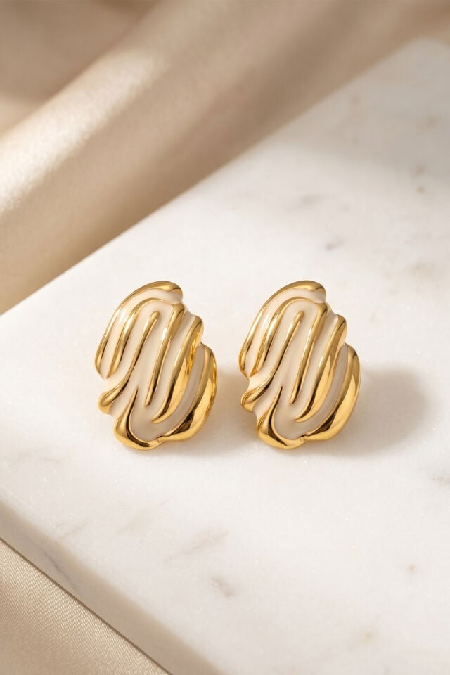 Gold Mineli Çizgili Premium Küpe