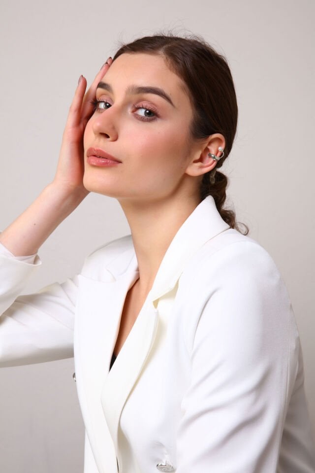 Kadın Gold İncili Kıkırdak Küpe