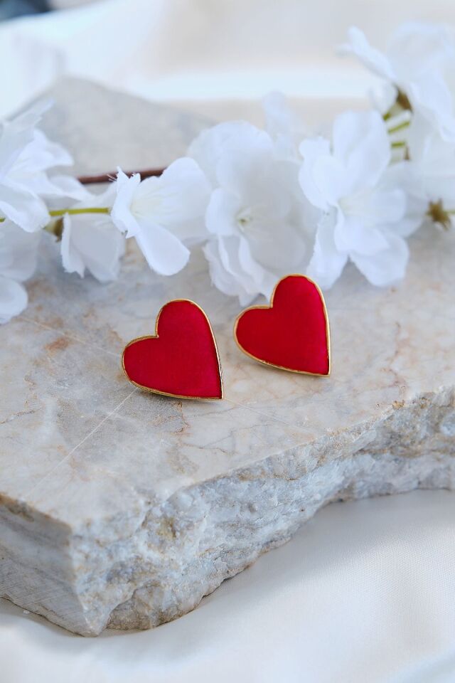 Altın Kaplama Kırmızı Mineli Kalp Küpe