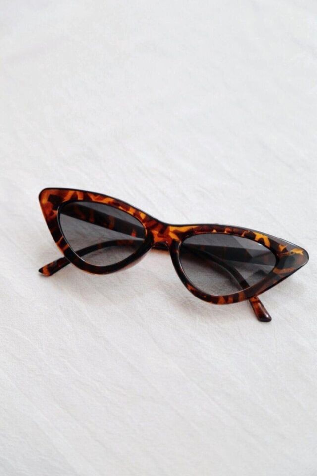 Leopar Desenli Cat Eye Güneş Gözlüğü