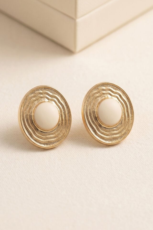 Gold Beyaz Mineli Dik Elips Küpe