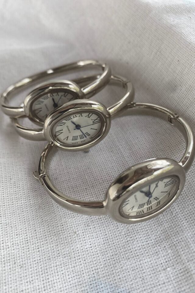 Car Silver Baignoire Kelepçe Kadın Kol Saati