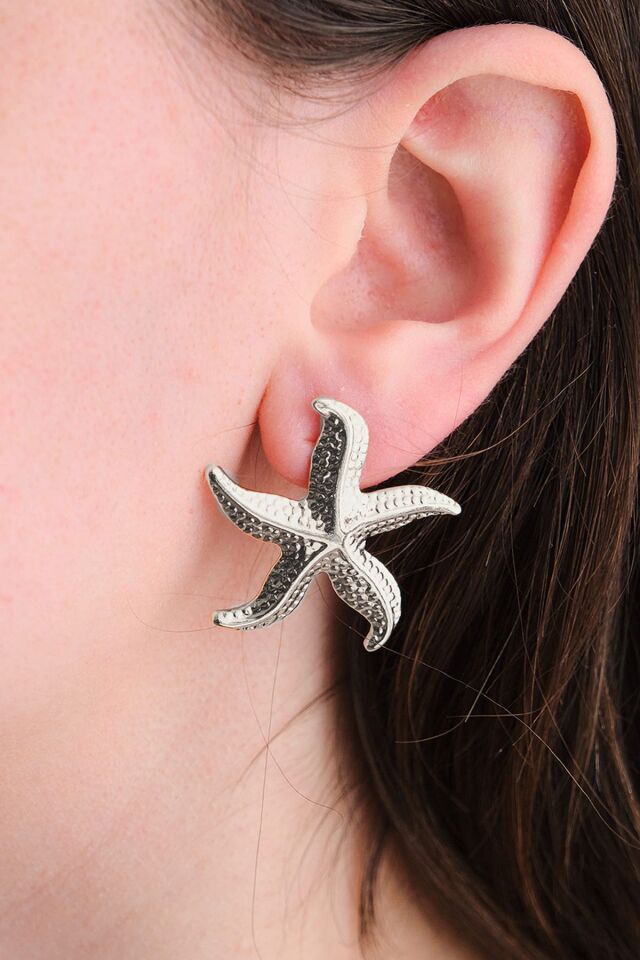 Silver Kıvrık Deniz Yıldızı Küpe