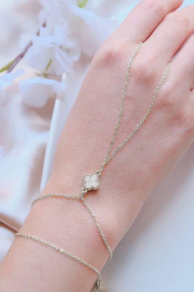 Silver Doğal Taşlı Yonca Şahmeran