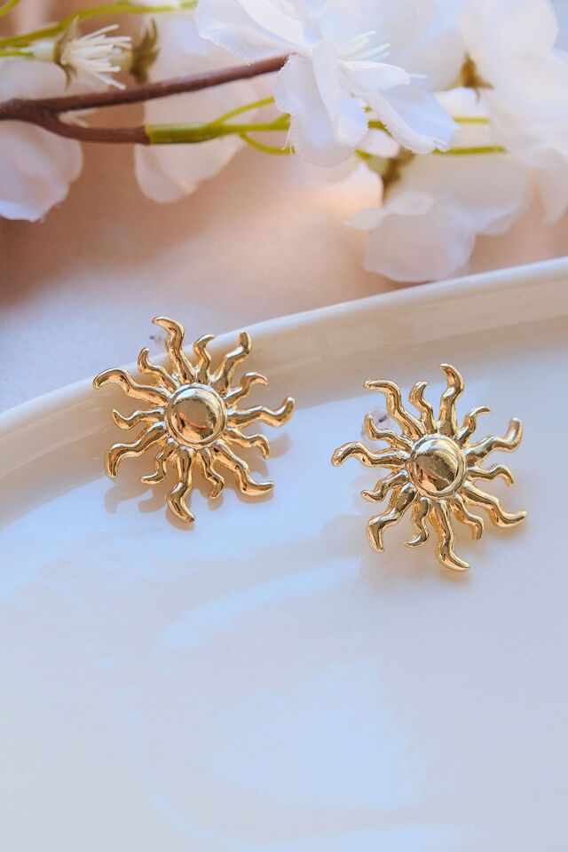 Gold Büyük Güneş Küpe