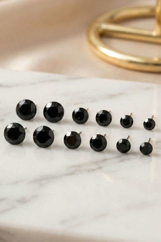 6 Çift Siyah Zirkon Taşlı Küpe