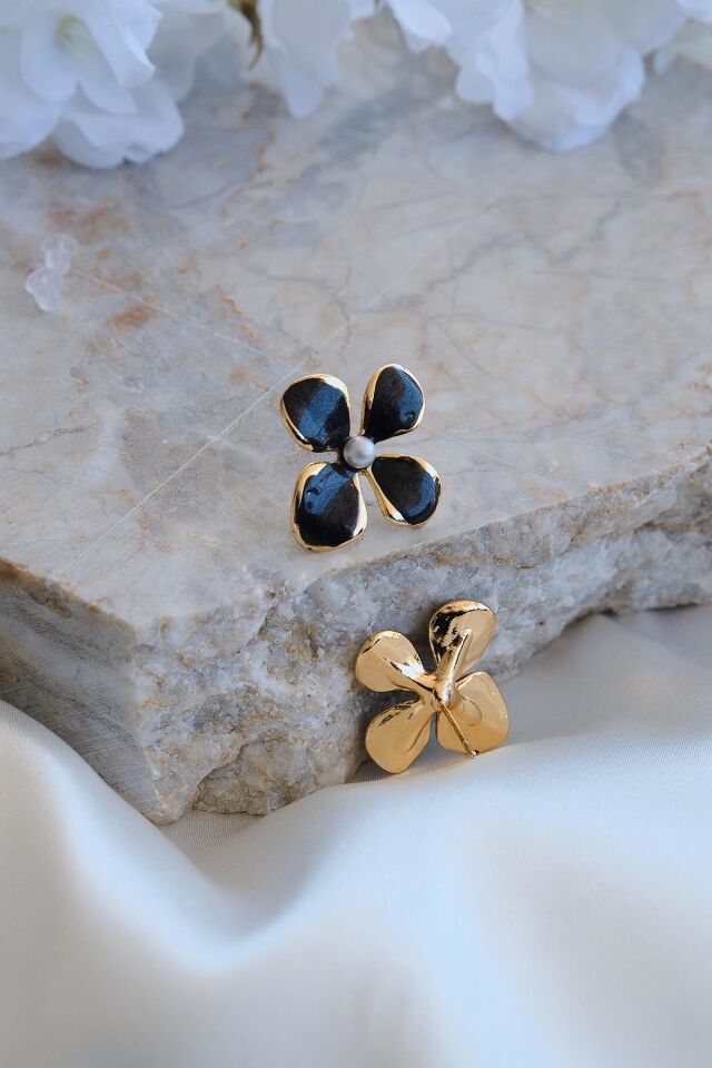 Altın Kaplama İncili Siyah Mineli Çiçek Küpe