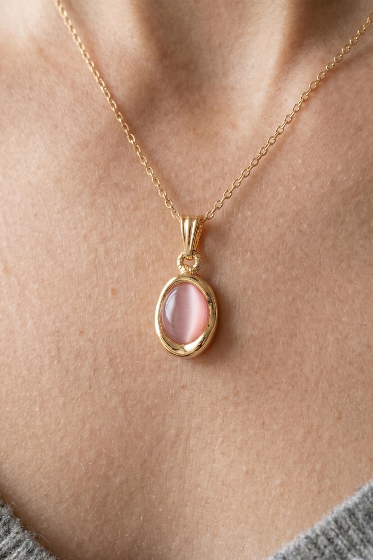 Gold Pembe Kedi Gözü Taşlı Vintage Kolye