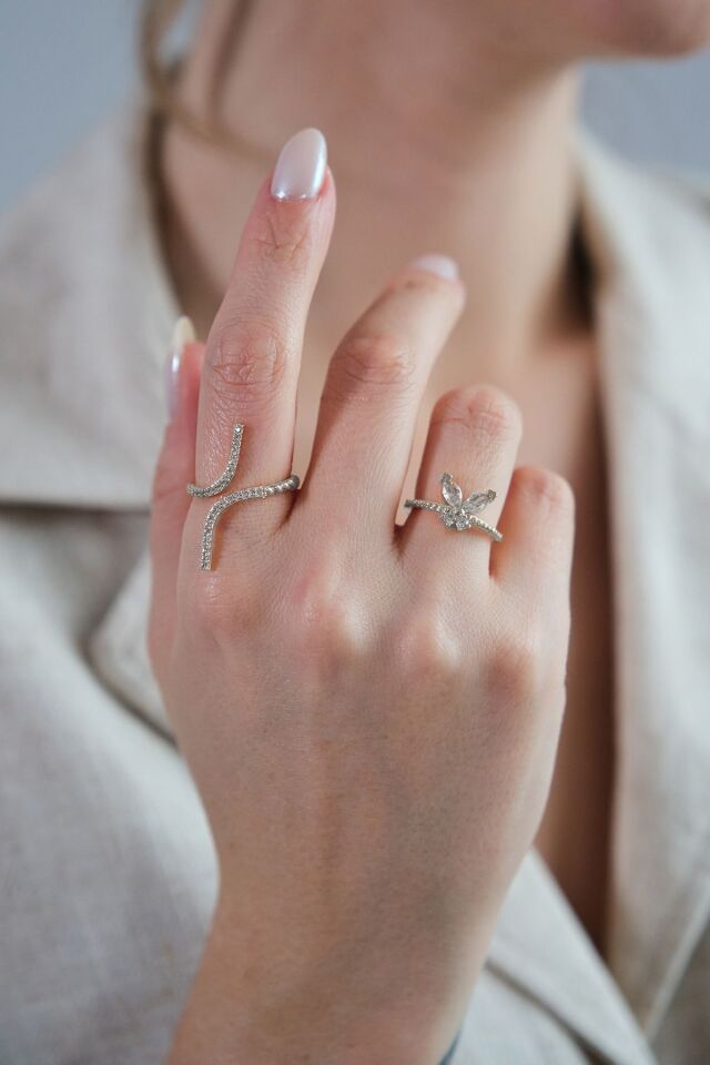 Silver 2'li Zirkon Taşlı Kelebek ve Zarif Yüzük Seti