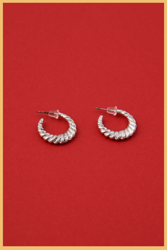 Gümüş Kaplama 2'li İnce Burgu Küpe Seti