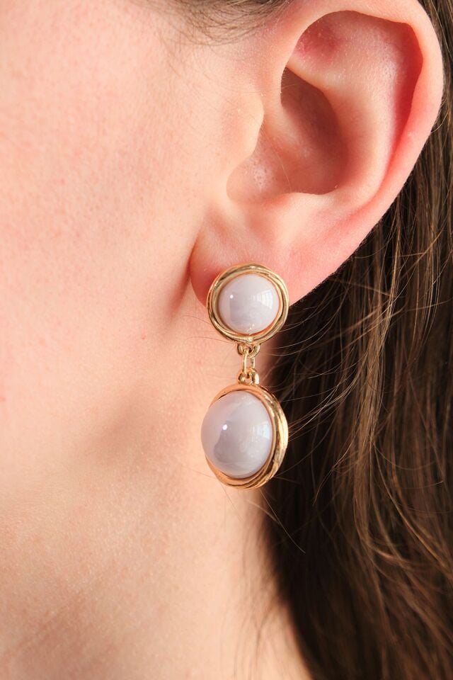 Gold Sallantılı Taşlı Yuvarlak Küpe