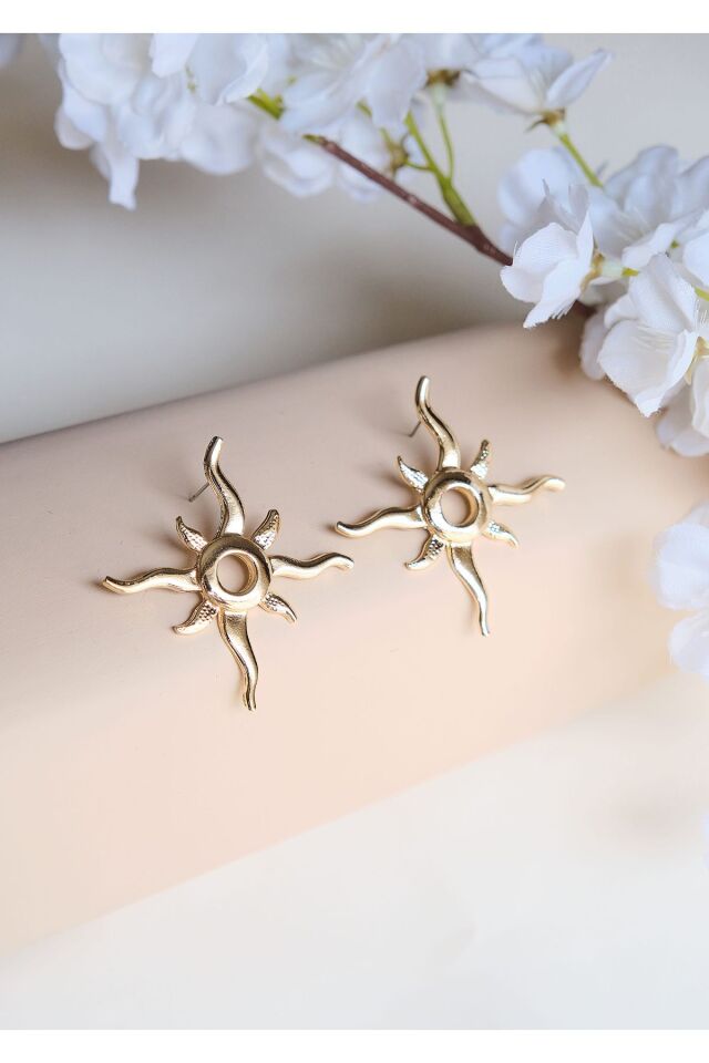 Gold Büyük Yıldız Küpe