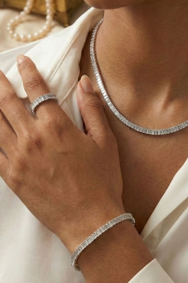 Premium Su Yolu Zirkon Taşlı Çelik Kolye, Yüzük, Bileklik Seti