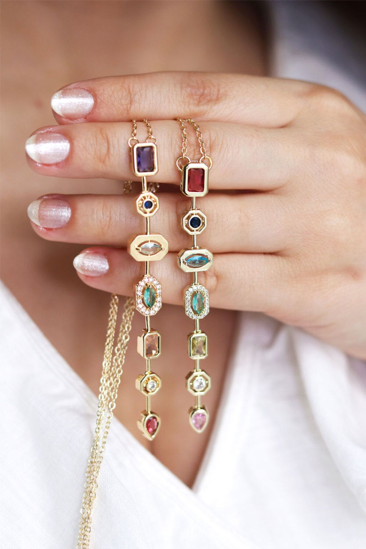 Gold  Renkli Taşlı Melis Göral Y Çelik Kolye