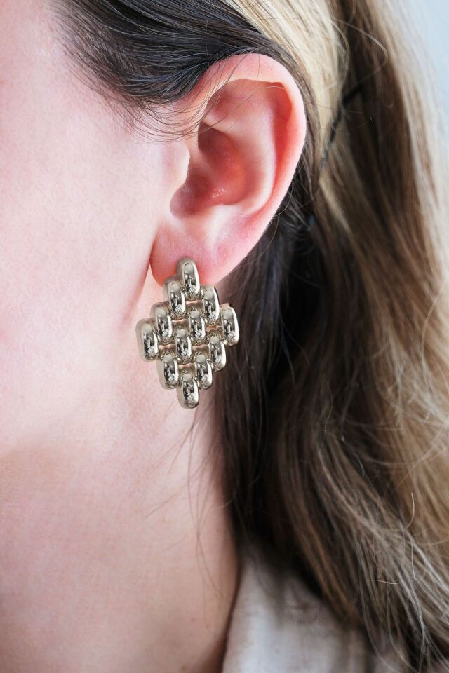 Gümüş Kaplama 2'li Karo Desen Küpe Seti