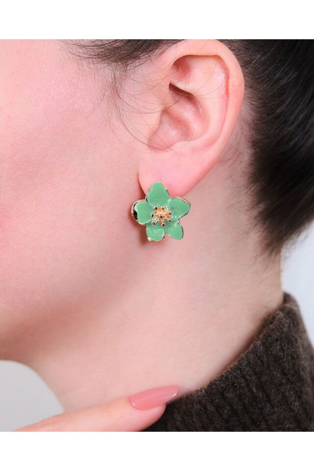 Altın Kaplama Su Yeşili Sakura Çiçeği Küpe