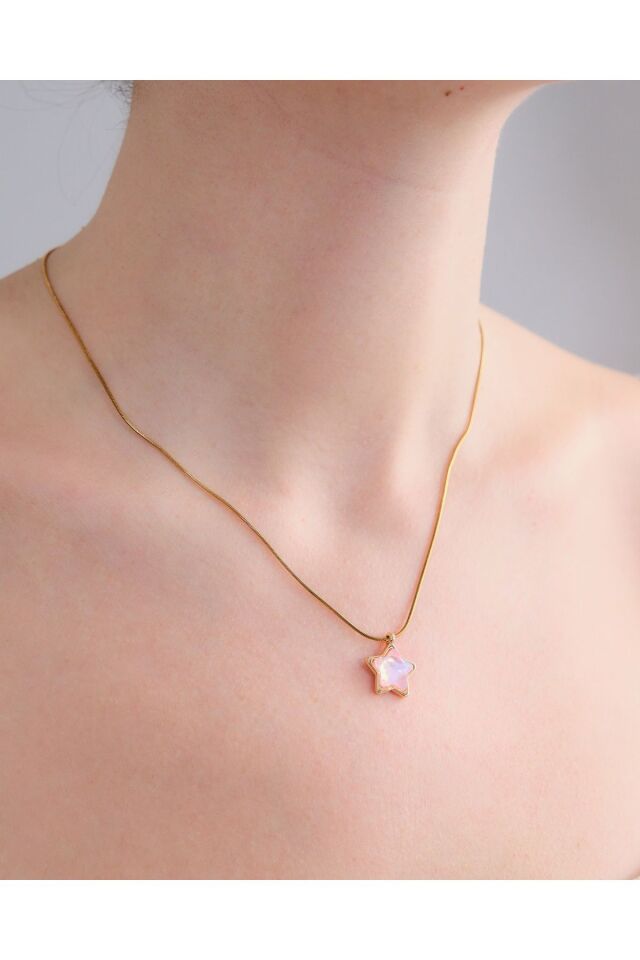 Altın Kaplama Pembe Yıldız Detaylı Çelik kolye