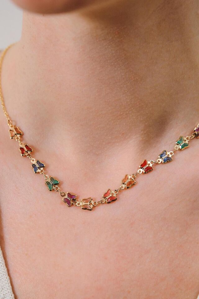 Gold Renkli Taşlı Kelebek Kolye