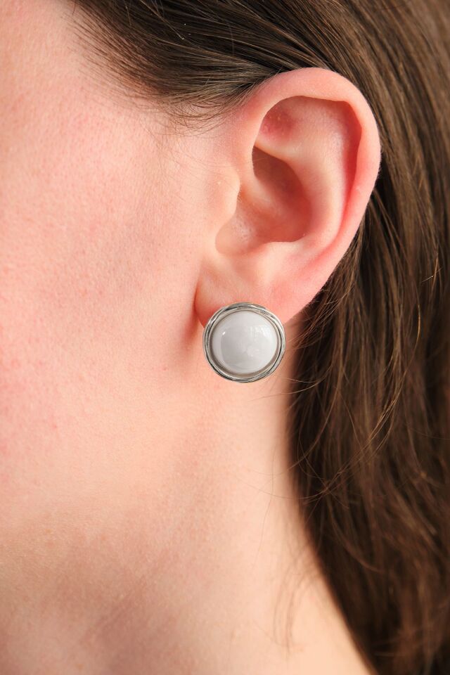 Silver Taşlı Yuvarlak Küpe