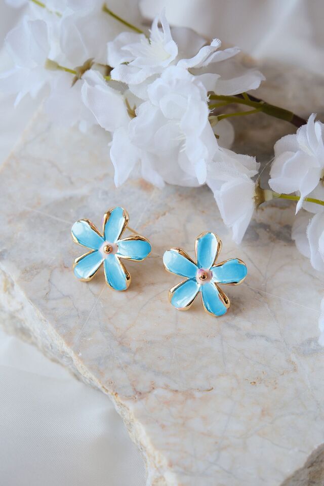 Mavi ve Beyaz Mineli Papatya Küpe