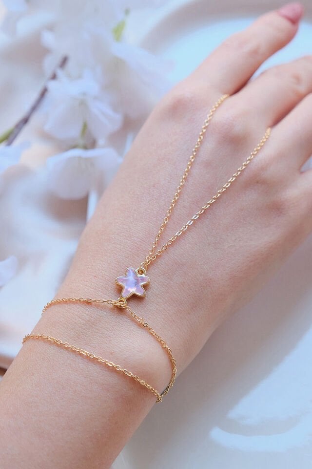 Gold Pembe Taşlı Zirkon Taşlı Yıldız Şahmeran