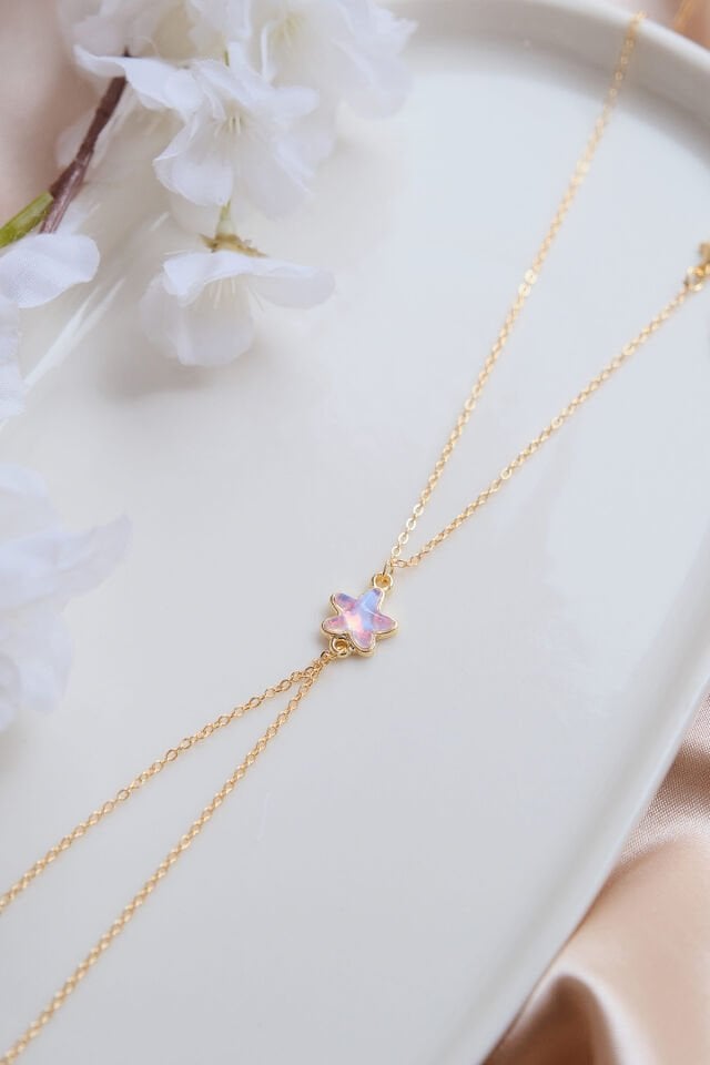 Gold Pembe Taşlı Zirkon Taşlı Yıldız Şahmeran