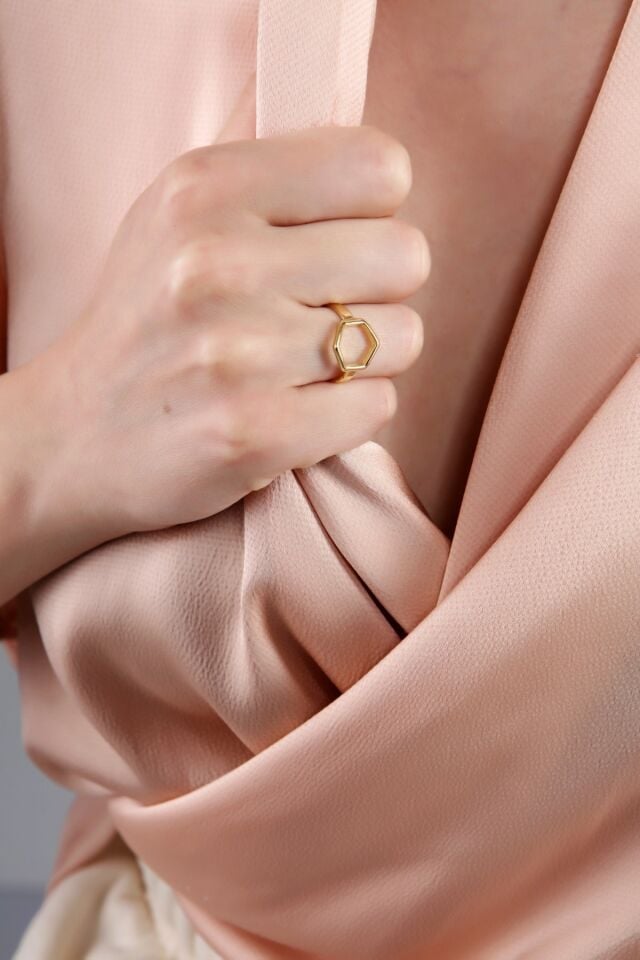 Kadın Altın Kaplama Ince Altıgen Yüzük