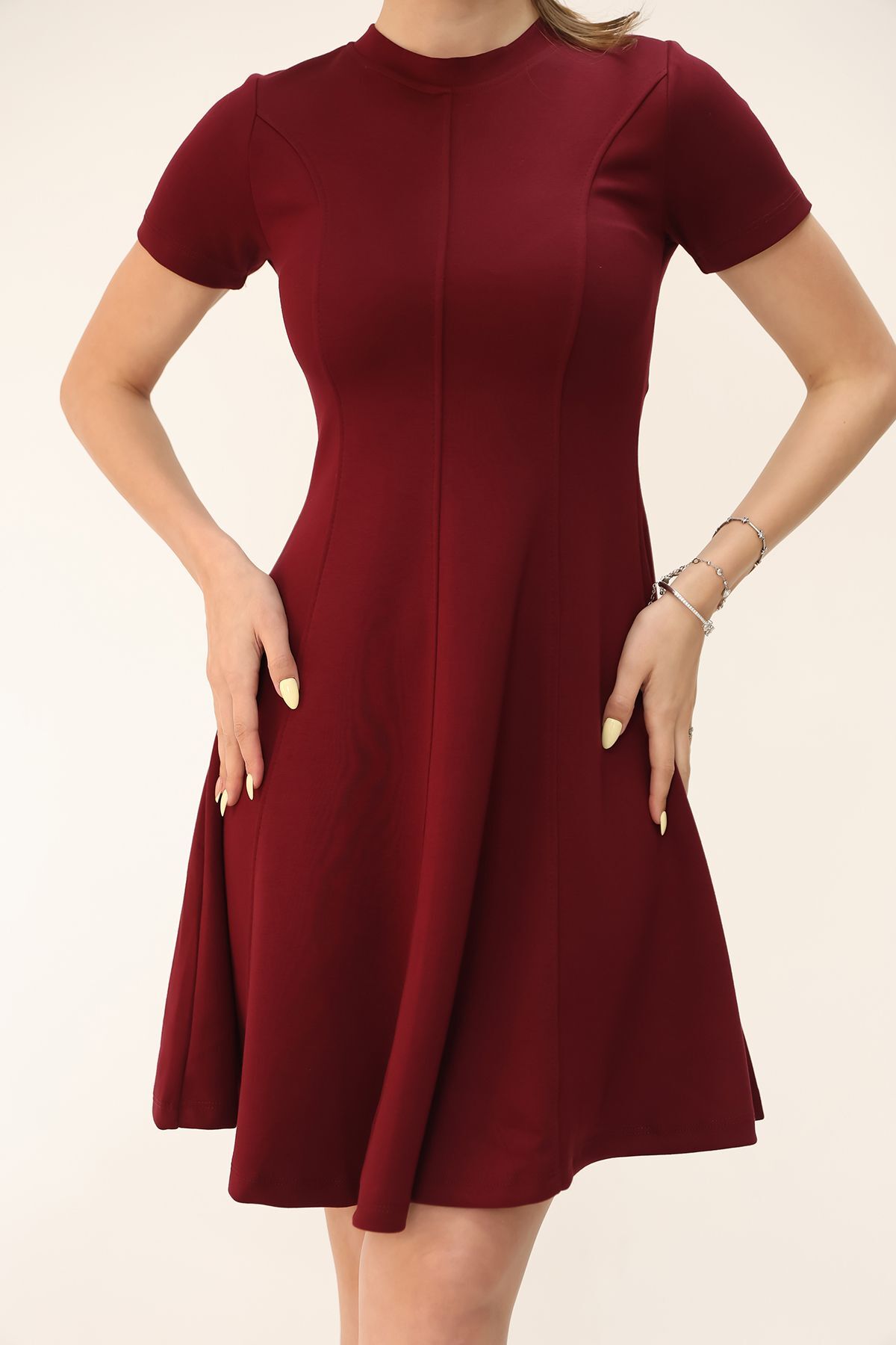 Soft Touch Bordo Renk Kloş Detaylı Modal Rahat Elbise