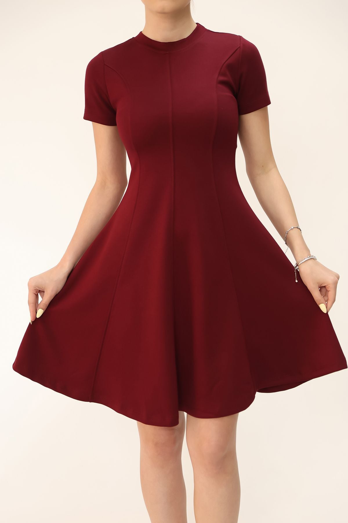 Soft Touch Bordo Renk Kloş Detaylı Modal Rahat Elbise