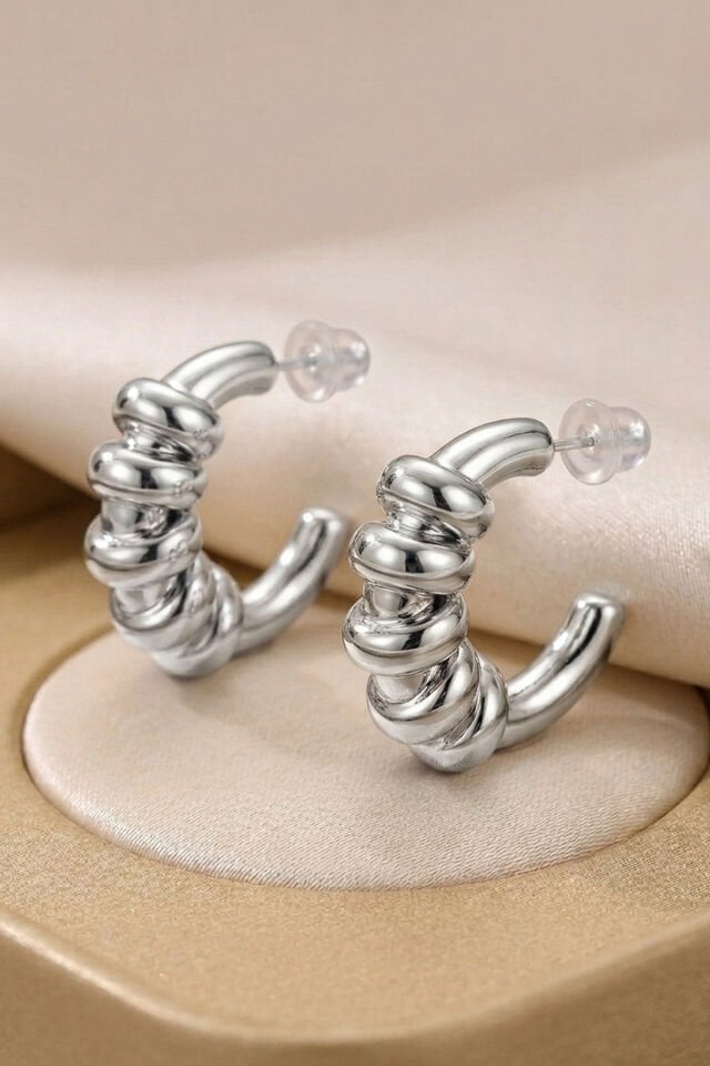 Silver Premium Kararmaz Çizgili Halka Hafif Küpe