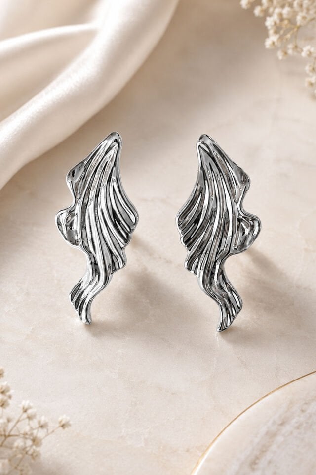 Silver Premium Kararmaz Geniş Hafif Küpe