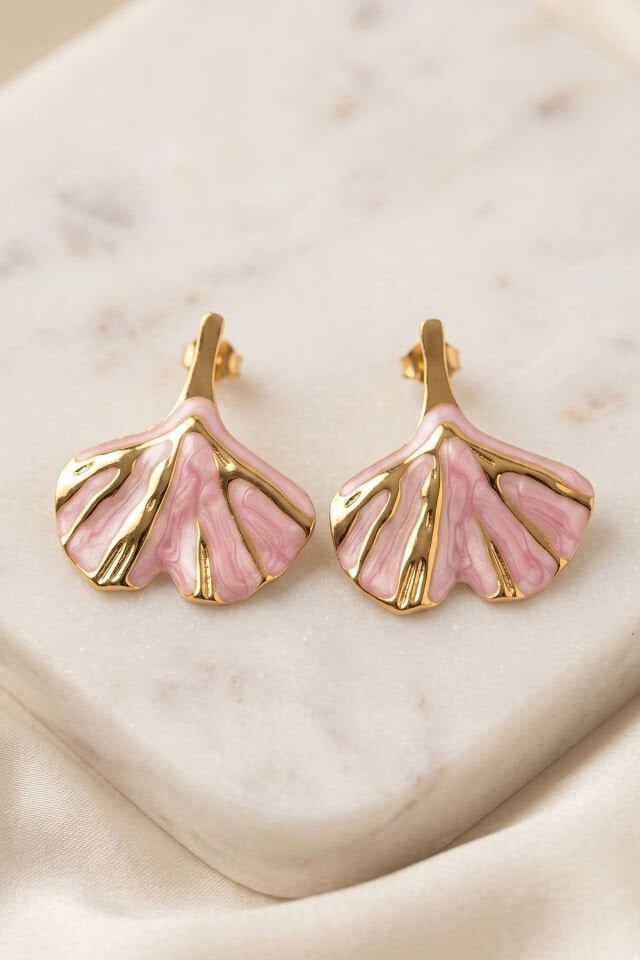 Gold Pembe Mineli Yaprak Premium Çelik Küpe