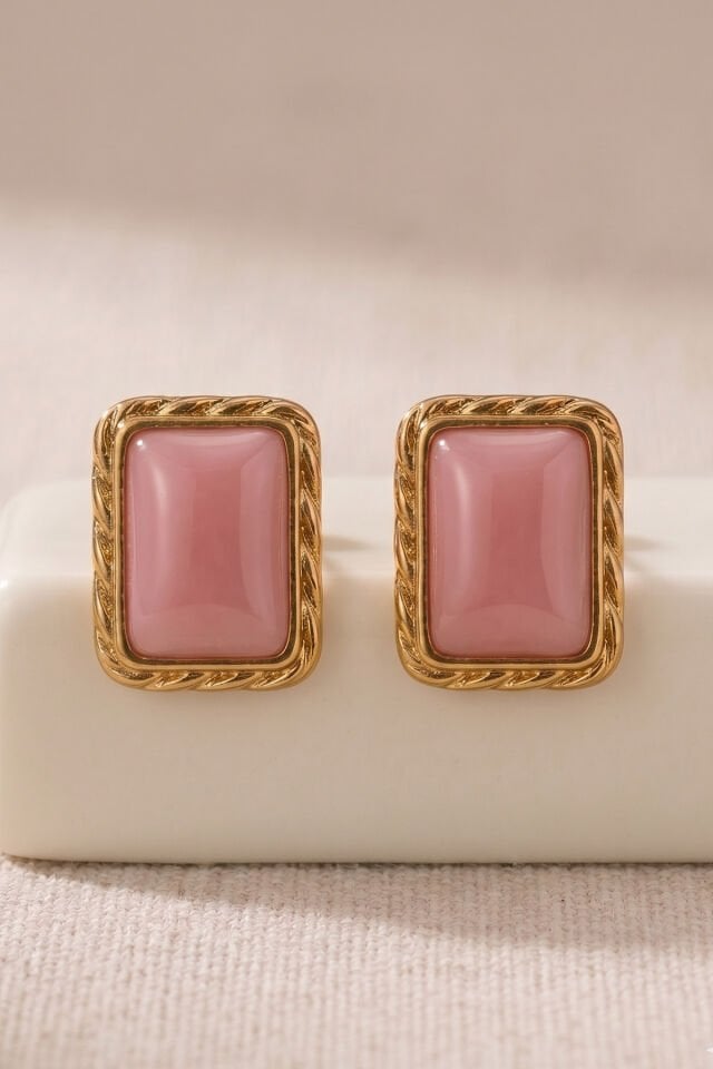 Gold Pembe Mineli Dörtgen Burgu Küpe