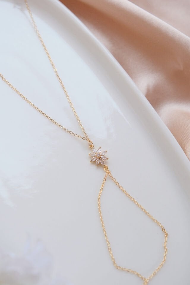 Gold Cicek Zirkon Taşlı Şahmeran