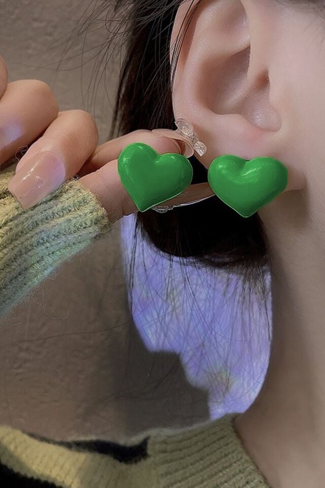 Yeşil Parlak Tombul Kalp Küpe